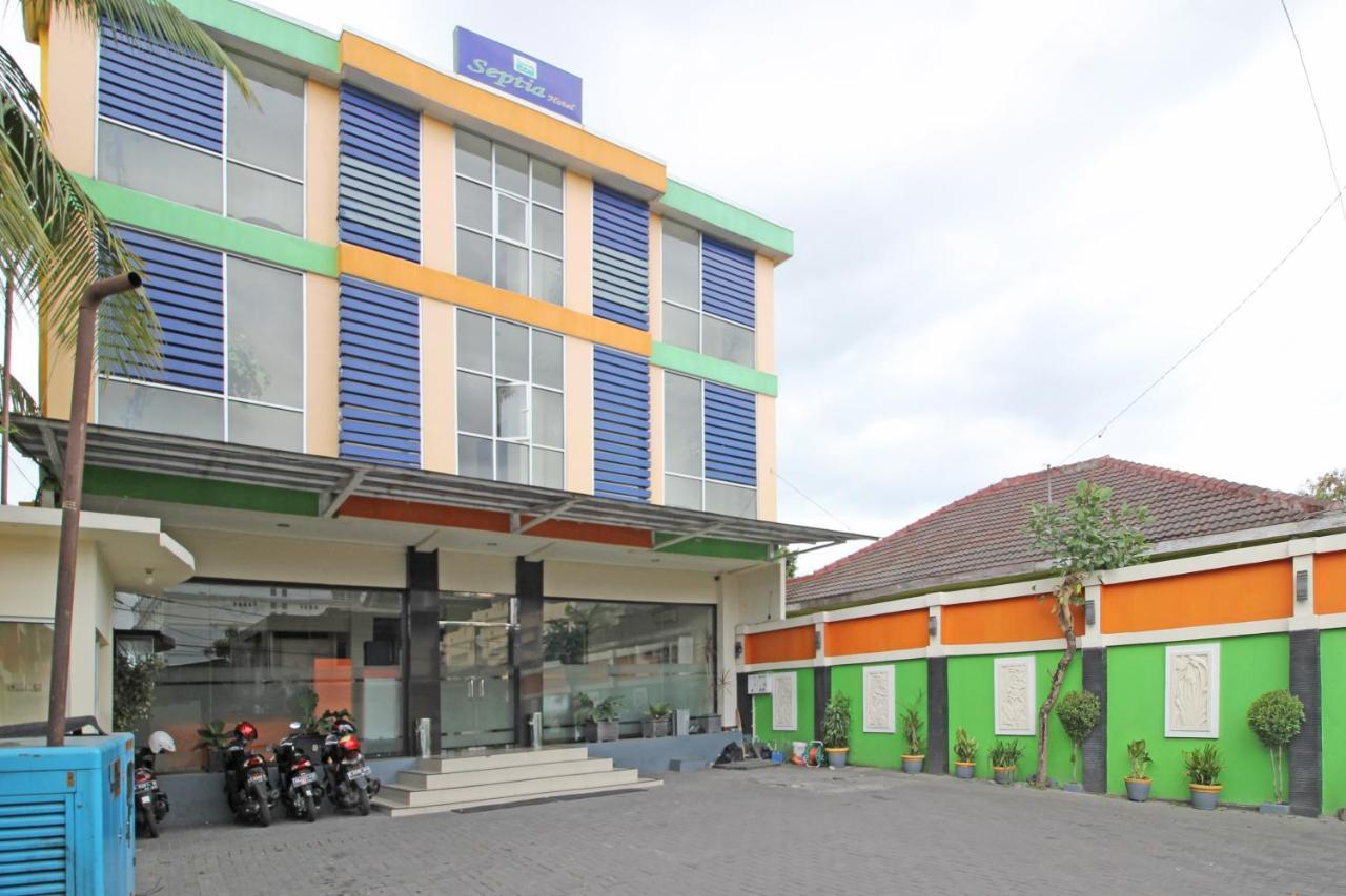 Hotel Septia Jogjakarta Buitenkant foto