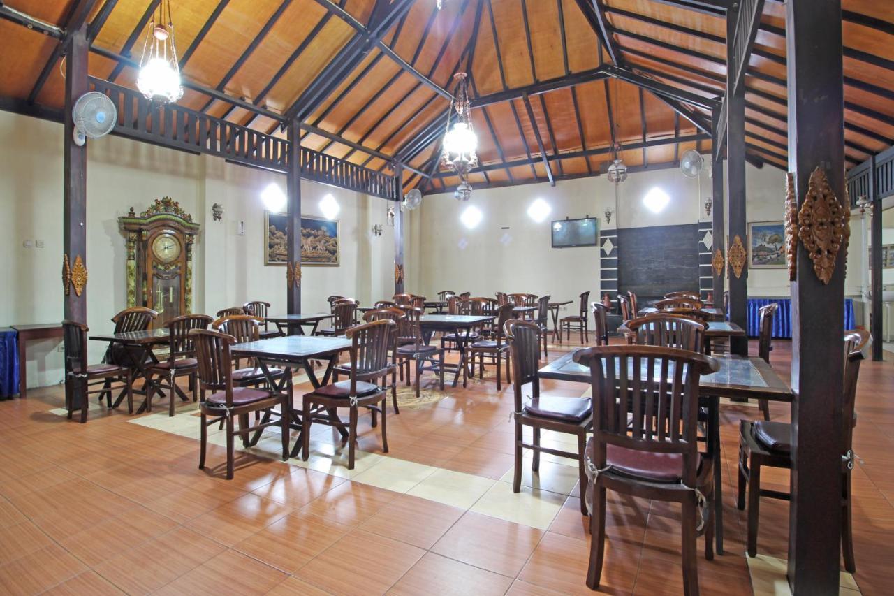 Hotel Septia Jogjakarta Buitenkant foto
